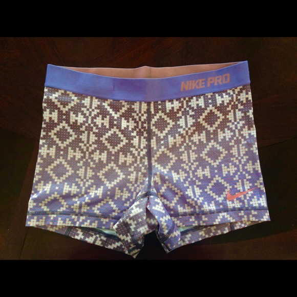 !RARE! Nike Pro Shorts