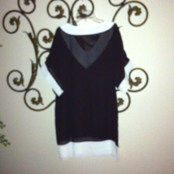 BLACK TUNIC TOP/DRESS.   NEW - Picture 3 of 4