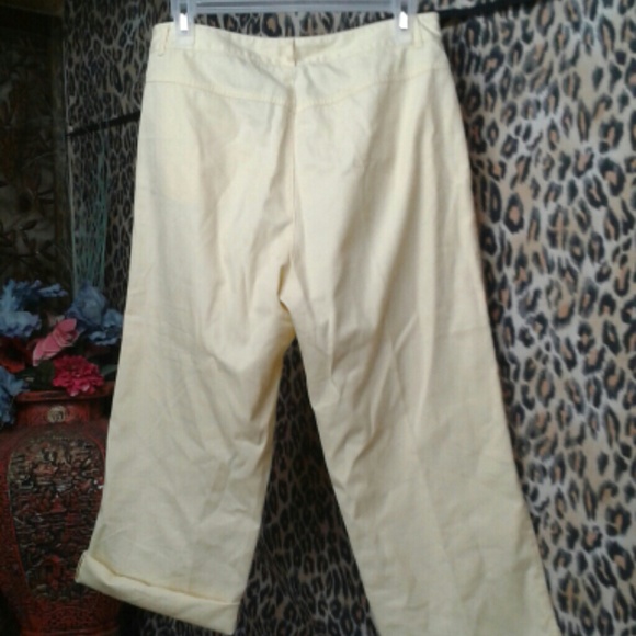 Capris - Picture 2 of 3