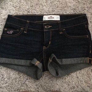 Hollister low rise short-short-brand new
