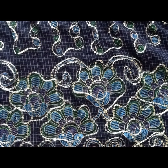 Bundle - Picture 4 of 4