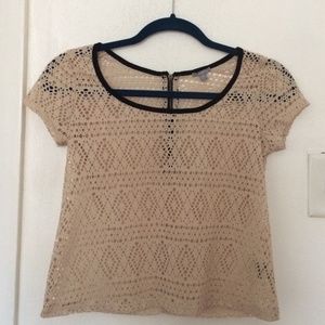 Patterned cutout shirt with zipper in back