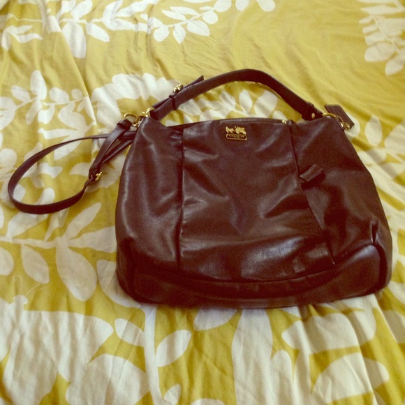 Large Coach Swing Pack