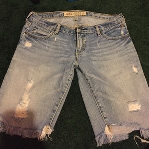 Hollister Bermuda shorts