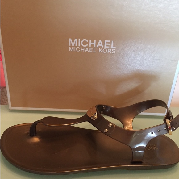 Michael kors sandals size 8 - Picture 3 of 3