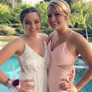 Snowy Meadow White Maxi Dress