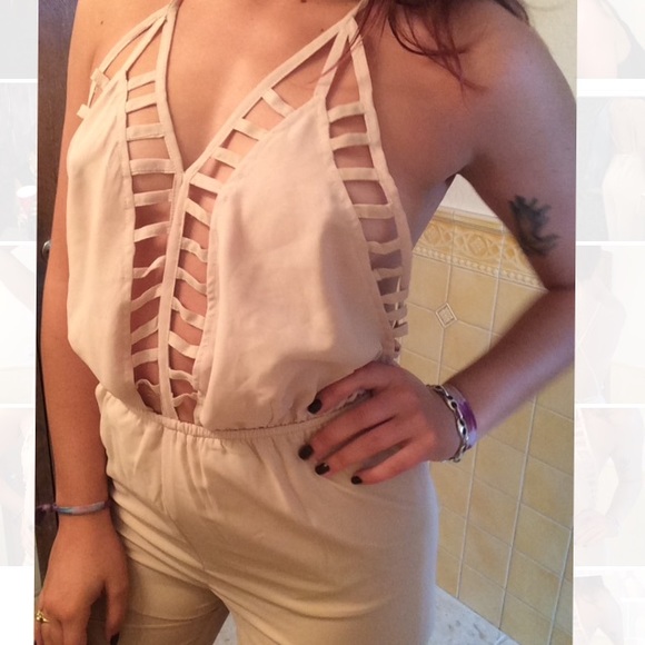 Backless jumper