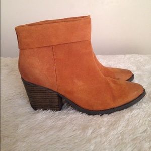 *LOWEST PRICE* Rust Ankle Booties