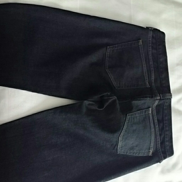 NWOT J. Crew Matchstick Jean in Sutton Wash - Picture 3 of 4