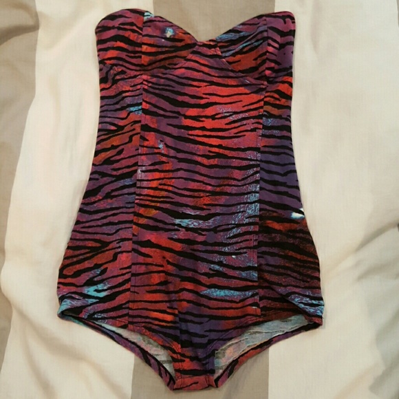 Motel Rocks strapless bodysuit , sweetheart neck