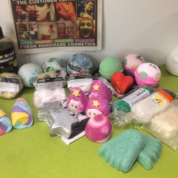 Lush on sale - Picture 3 of 3