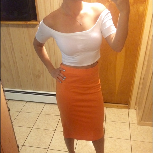 Light orange pin skirt