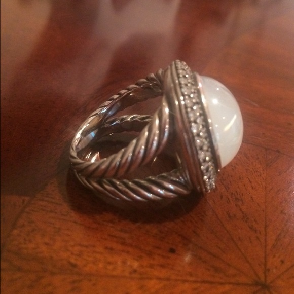 David Yurman Ring - Picture 2 of 4