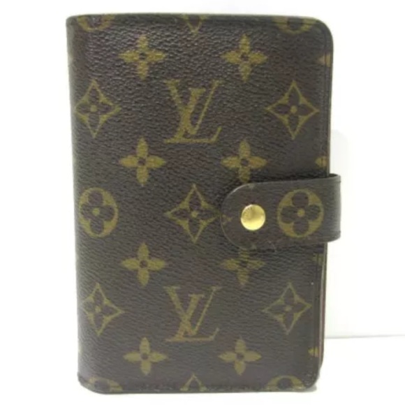 Authentic Louis Vuitton Passport Holder