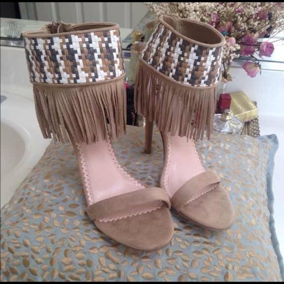 Fringe heels💕💕💕 - Picture 4 of 4
