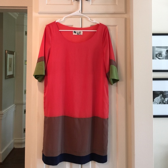 Colorblock Shift Dress