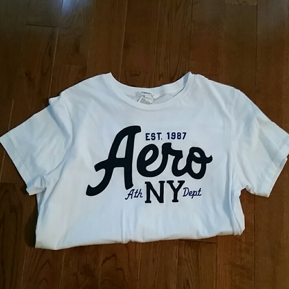 4 mens tshirts