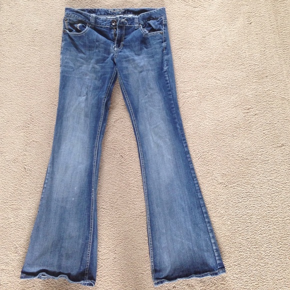 Boot-cut Amethyst jeans