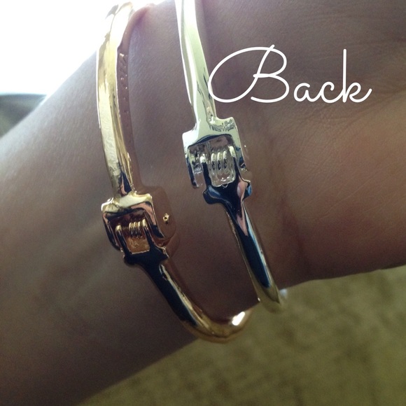 Gold + Rhinestone double arrow cuff bangle - Picture 3 of 4