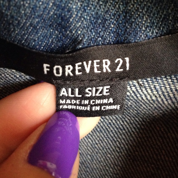 • f21 spiked jean jacket • - Picture 3 of 3