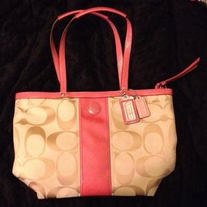 Authentic brand new, Coach signature handbag