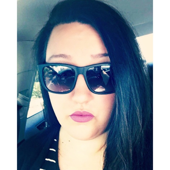 MEET YOUR SELLER! - Picture 2 of 4