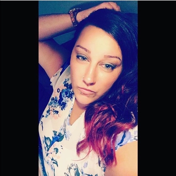 MEET YOUR SELLER! - Picture 4 of 4