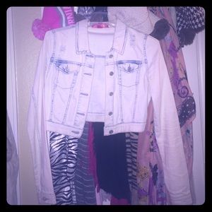 Jean jacket size small