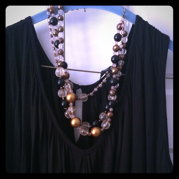 Beautiful necklace!