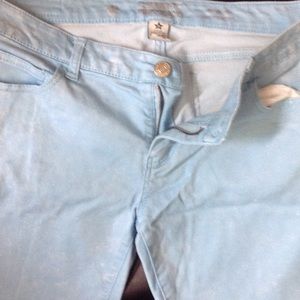 Celebrity pink Jean pants baby blue light wash