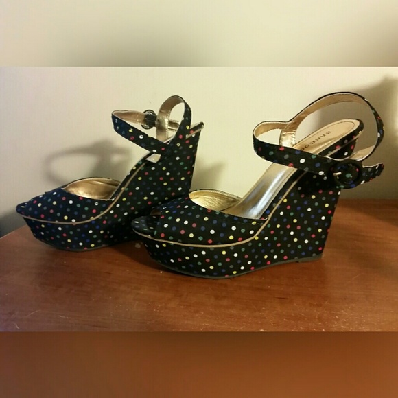 Polka Dot Pumps