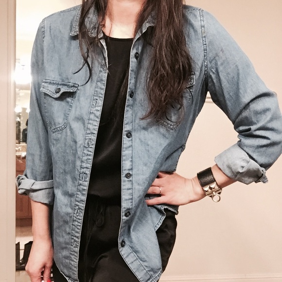 Old Navy Tops - Old navy denim button up