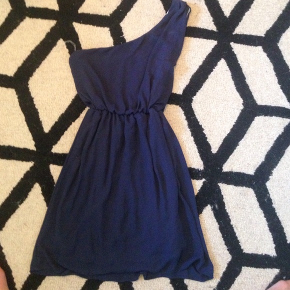 Navy blue one shoulder dress