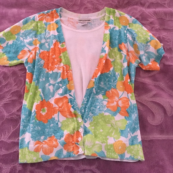 2 in one top . Perfect for Spring/ summer. XL - Picture 1 of 4