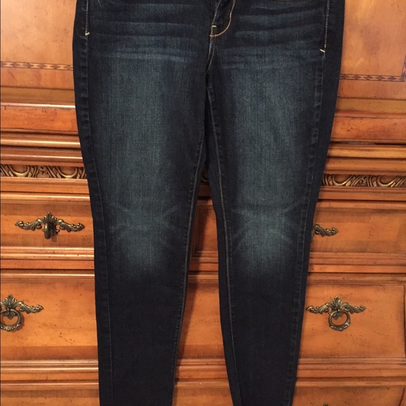 American eagle Jean!