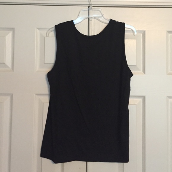 Black lace trimmed top - Picture 3 of 3