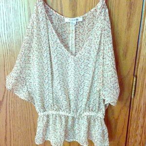 Forever 21 floral short sleeve top