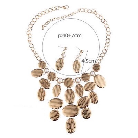 Antique circle of beige and pearls designer neck.. - Picture 2 of 2