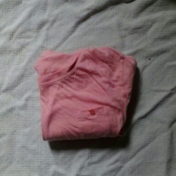 Cute pink tee - Picture 1 of 1