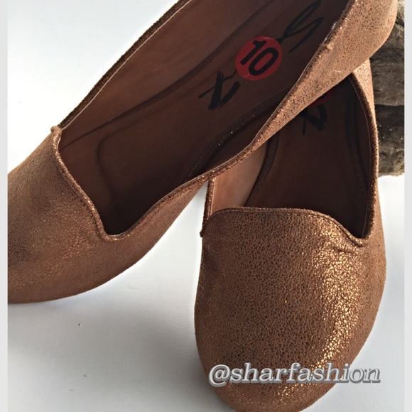 🆑SALE‼️Comfortable copper colored flats✨ - Picture 1 of 3