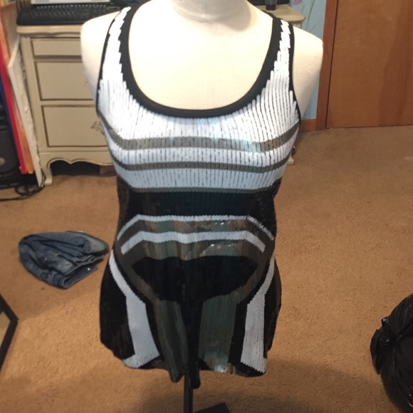 Express Tops Bundle! - Picture 2 of 2