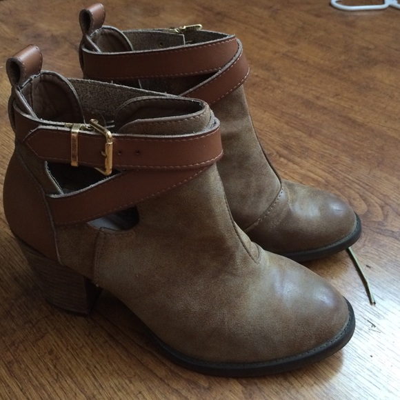 Nude booties! Steve Madden look a likes!