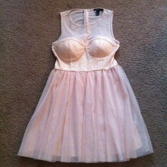 Forever21 Tulle Dress (Rydel Lynch Exact)