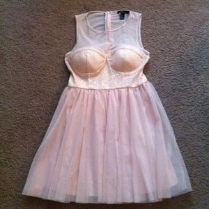 Forever21 Tulle Dress (Rydel Lynch Exact)
