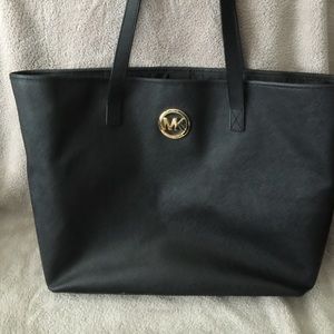 MK Black Handbag/Tote