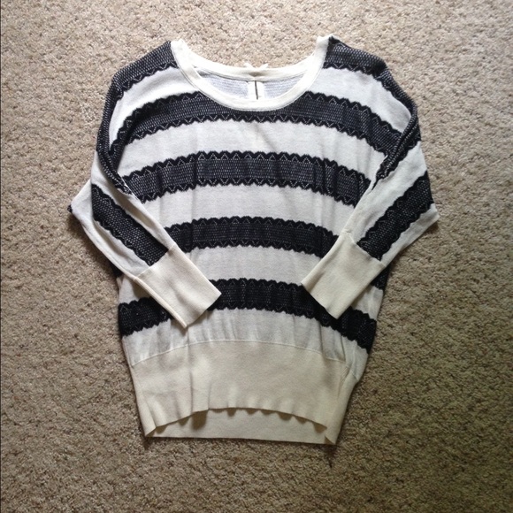 Lauren Conrad sweater