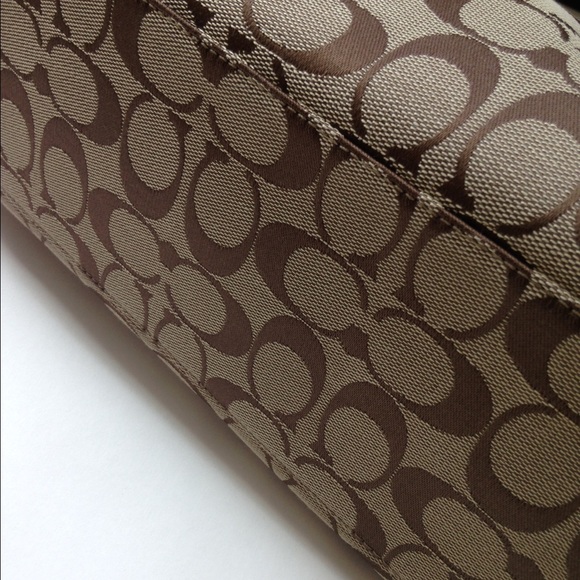 Sold— Celeste convertible hobo in coach signature - Picture 2 of 4