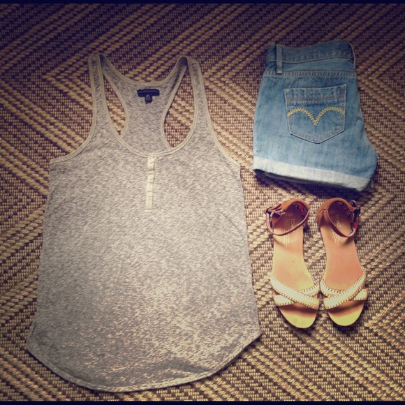 ❌SOLD❌ Levi's Denim Shorts