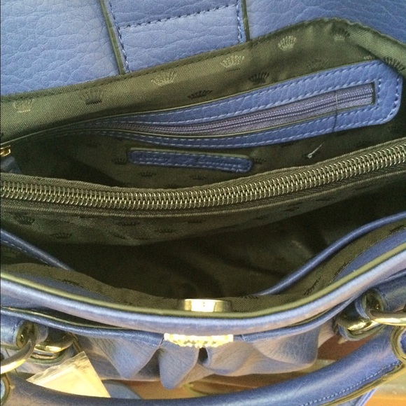 ❌SOLD IN BUNDLE❌ Juicy Couture Cobalt Handbag NWT - Picture 4 of 4