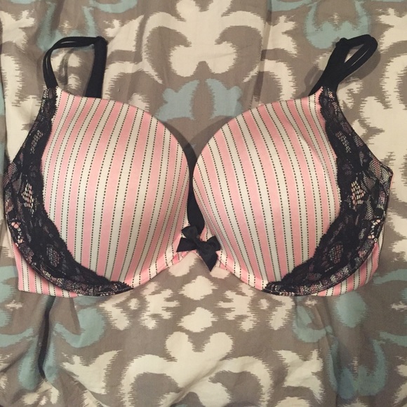 Victorias Secret very sexy push up 32 DDD